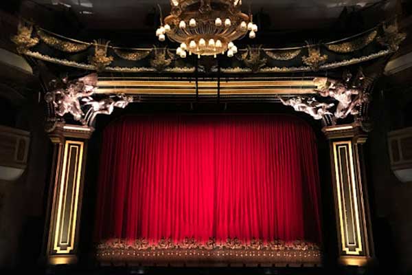 Pantomimes in Dublin & Belfast this Christmas