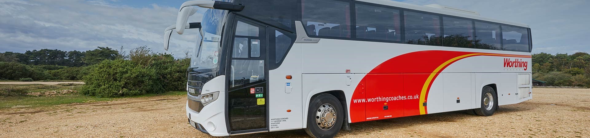 Worthing private hire coach in Sussex