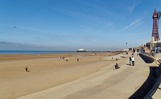 group coach hire to Blackpool