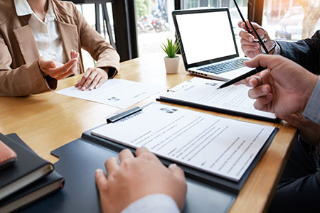 7 reasons why Staff Shuttles can enhance your recruitment process